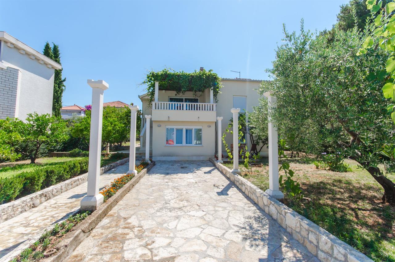 Apartments Maja Trogir Exterior photo