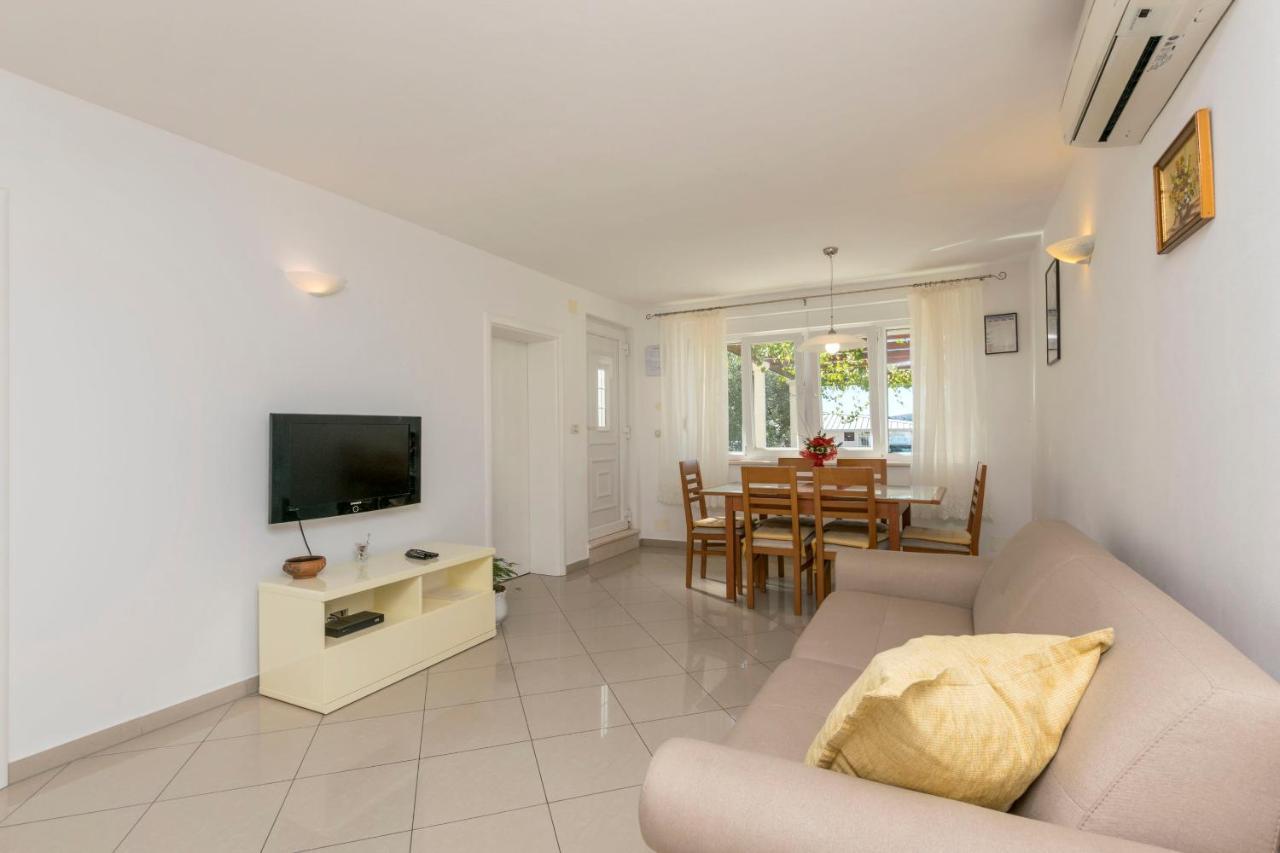 Apartments Maja Trogir Exterior photo